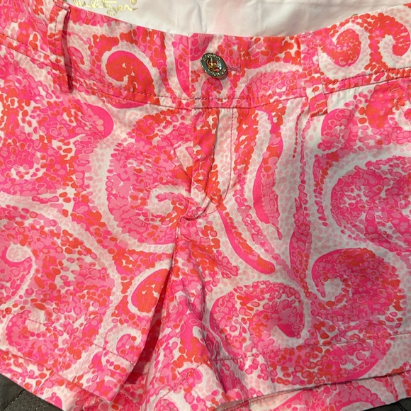 Lilly Pulitzer Walsh Shorts - Picture 4 of 4
